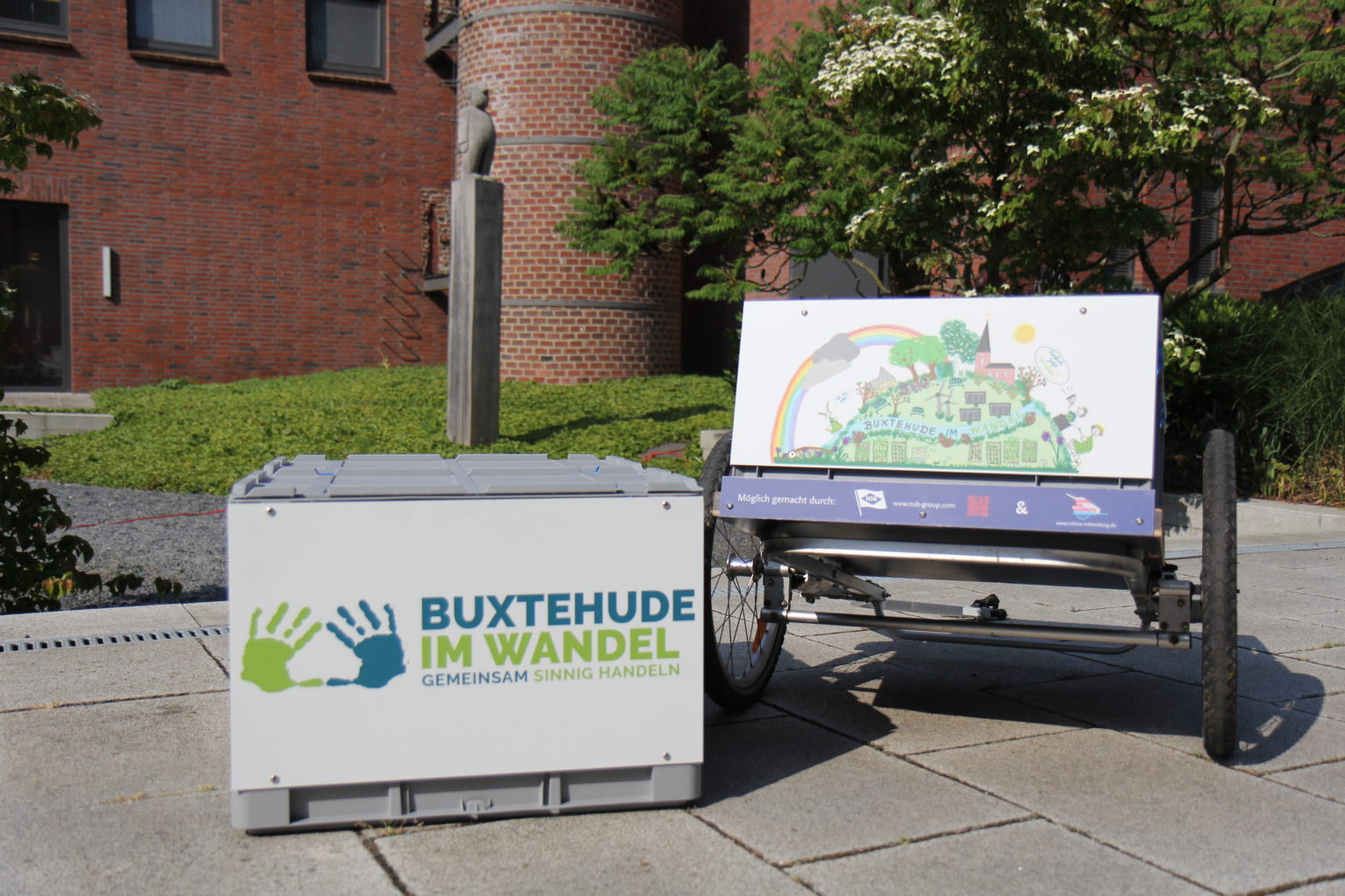 NSB sponsors multipurpose bicycle trailer for sustainability