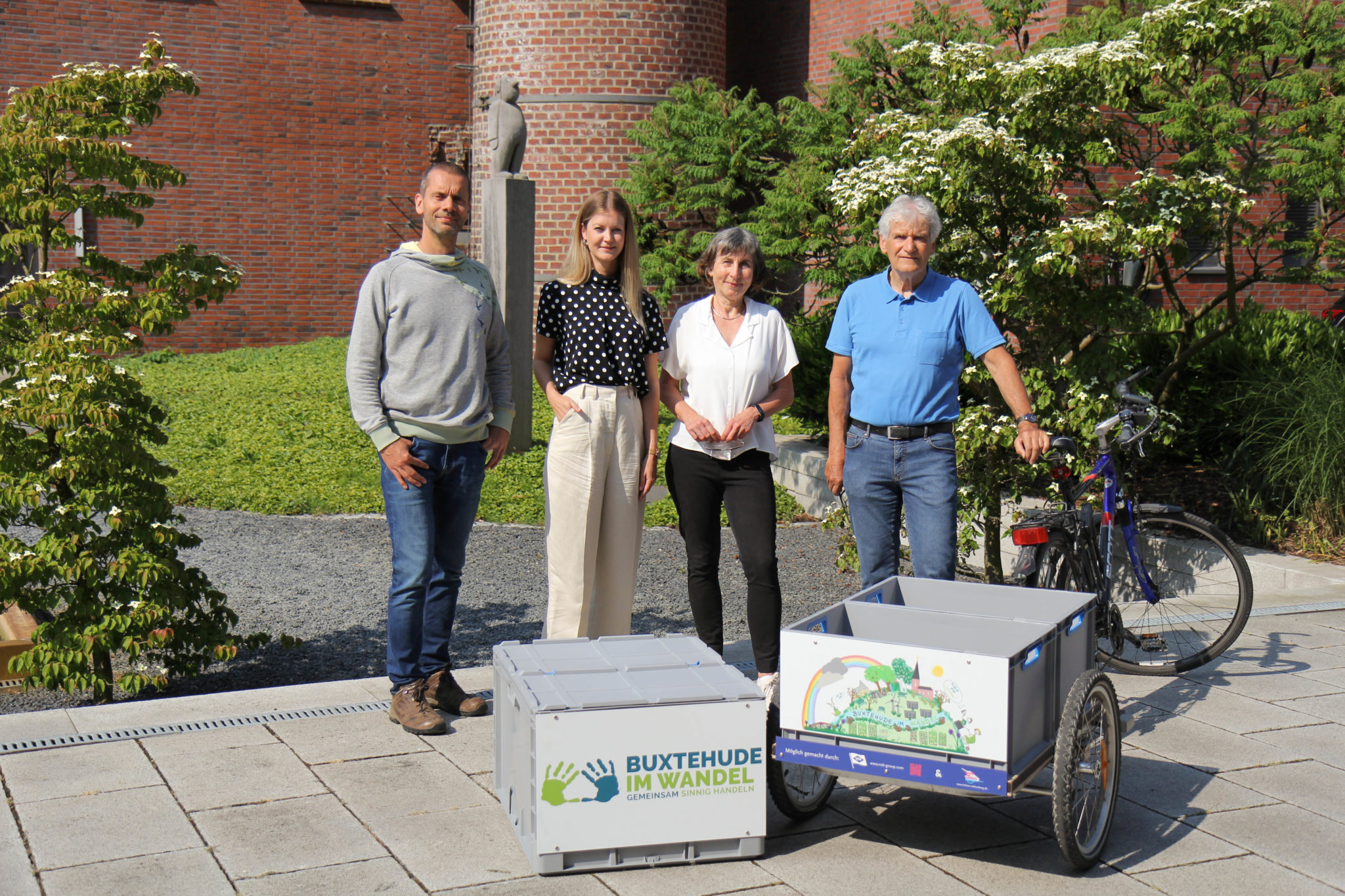 NSB sponsors multipurpose bicycle trailer for sustainability